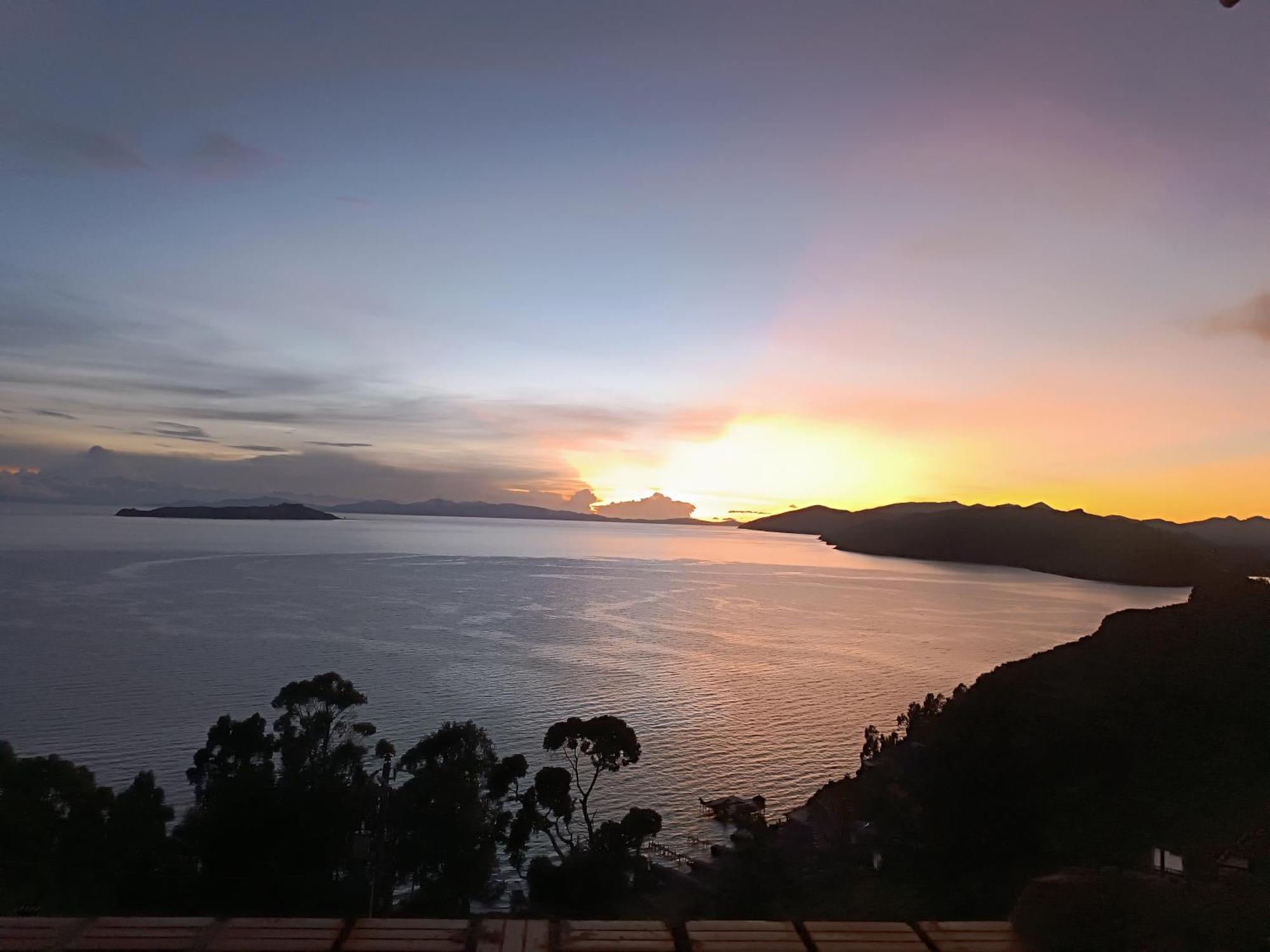 Sol Y Luna - Isla Del Sol Comunidad Yumani Ngoại thất bức ảnh