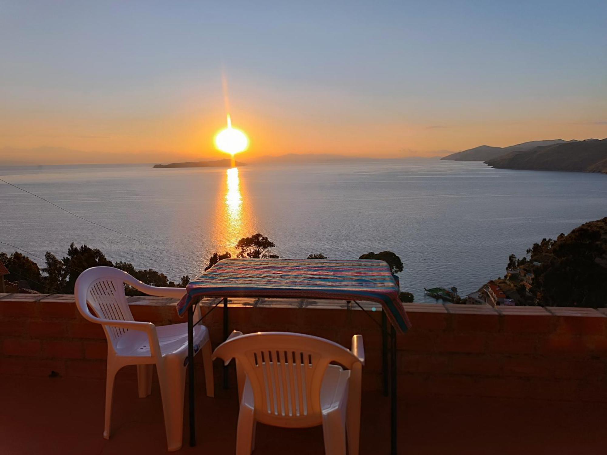 Sol Y Luna - Isla Del Sol Comunidad Yumani Phòng bức ảnh