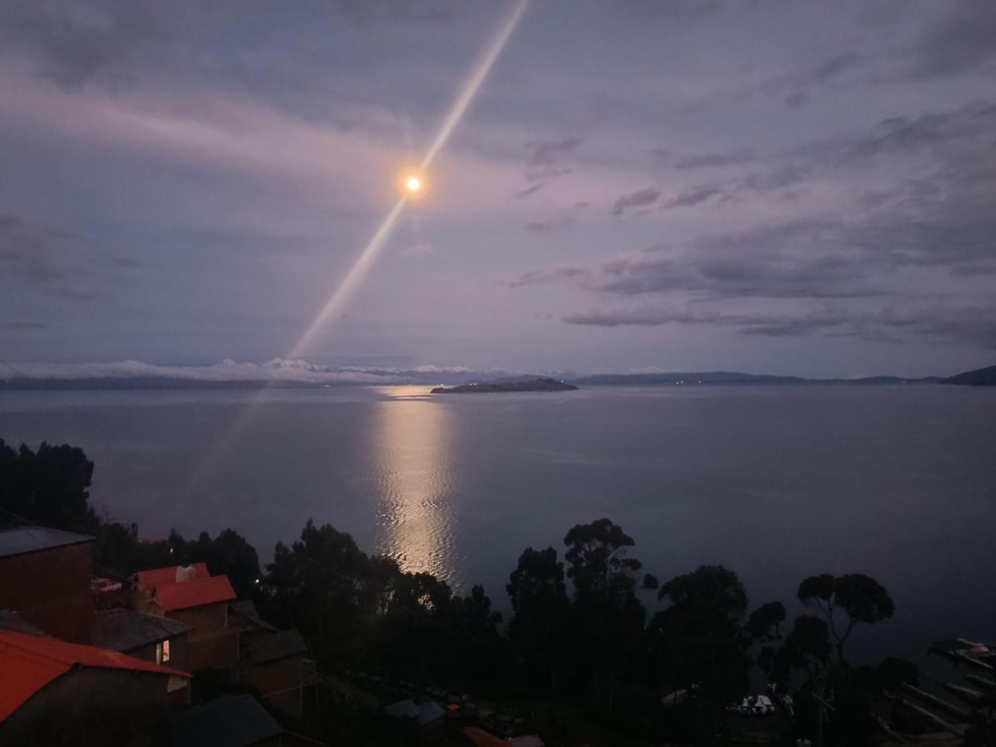 Sol Y Luna - Isla Del Sol Comunidad Yumani Ngoại thất bức ảnh